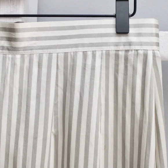 Vintage 80's Handmade White Gray Striped Silk Satin Pencil Skirt Size Small - Picture 6 of 9